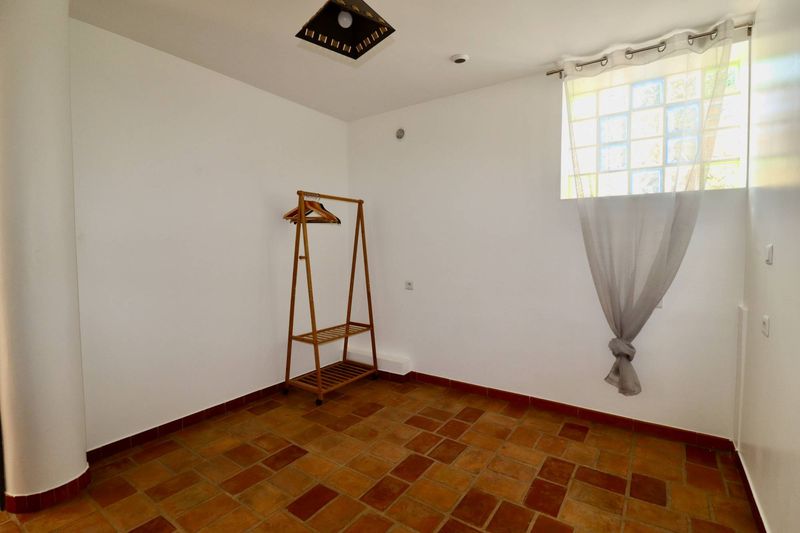 A louer appartement 2 pièces  de 37 m² secteur Pont de vivaux 13010 Marseille