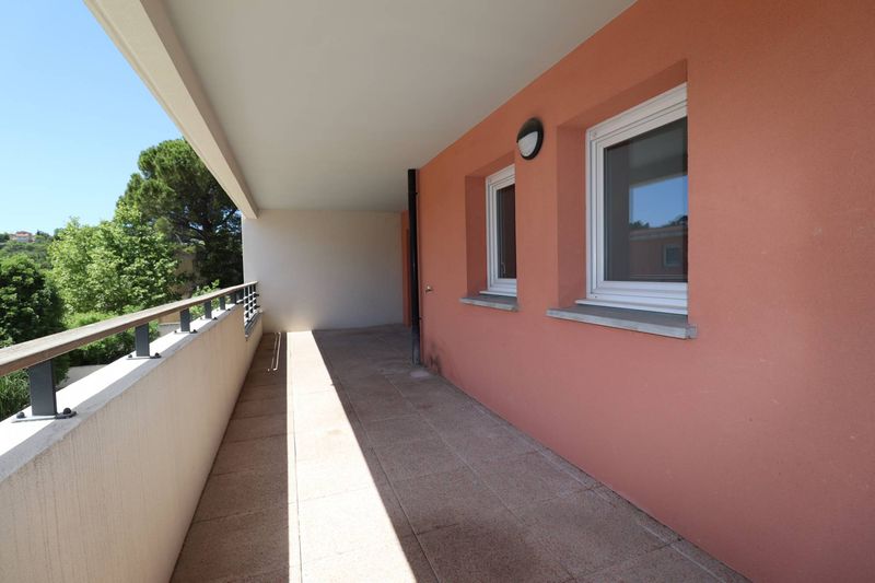 A louer T3 63 m² avec terrasse et garage secteur Saint Julien / Les Caillols 13012 Marseille