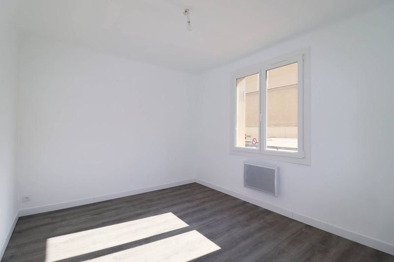 A louer appartement entièrement rénové 3 pièces en plein coeur du village de Saint Barnabé 13012 Marseille