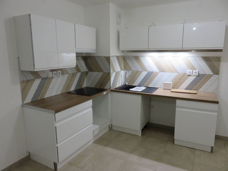 CUISINE APPARTEMENT A LOUER VITROLLES