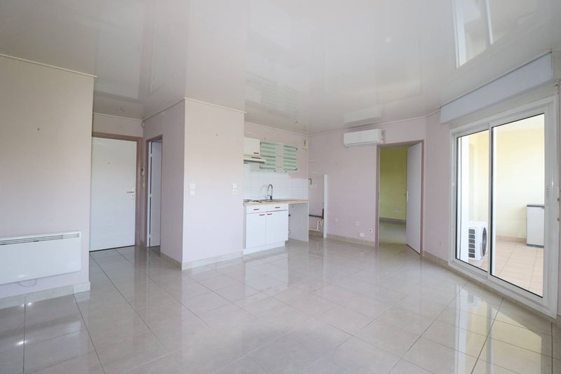 A louer appartement 2 pièces avec terrasse Croix Rouge 13013 Marseille