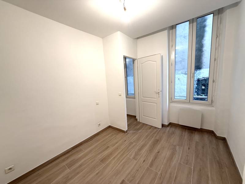 Appartement T2 rénové – Centre-ville Marseille 1er