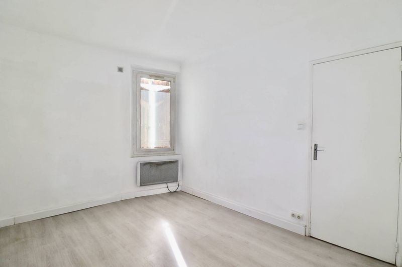 A louer appartement 3 pièces avec terrasse au coeur de la Pounche 13190 Allauch