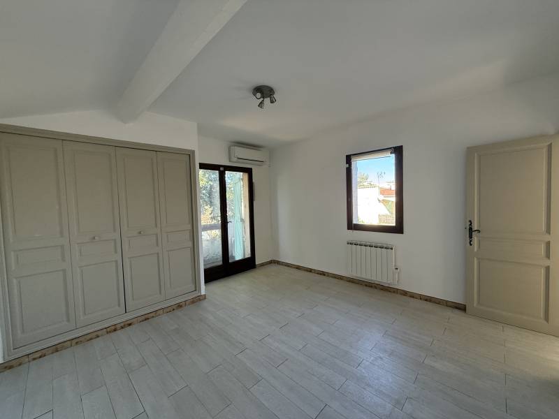 Maison de ville de type 4 - 3 chambres - secteur Montolivet 13012 Marseille