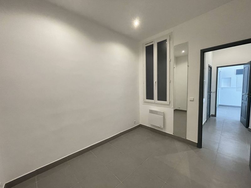 LOCATION APPARTEMENT T3 MARSEILLE CHAVE/TIMONE 13005 56 M² + TERRASSE