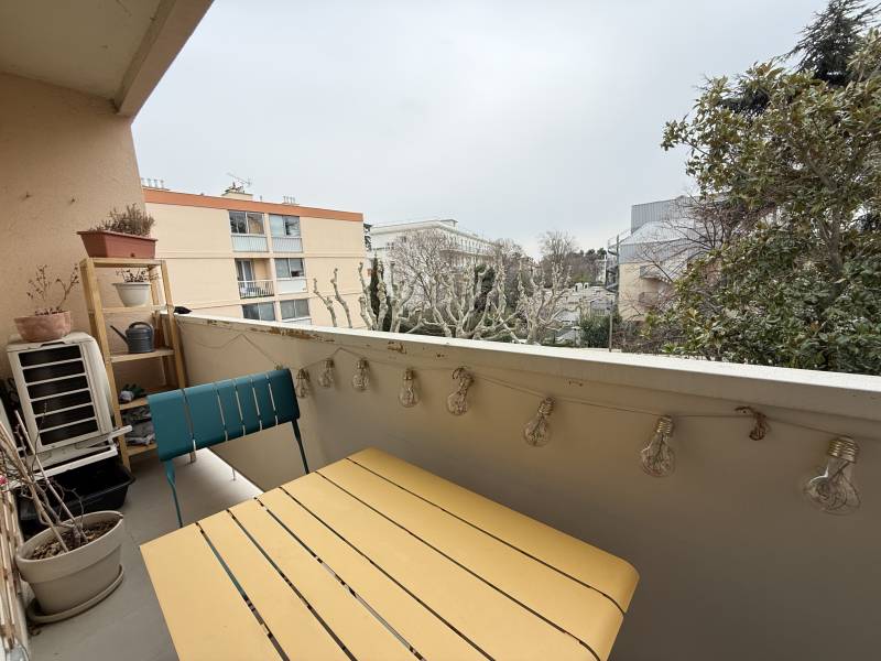 Location appartement 3 pièces avec balcon Saint Barnabé 13012 Marseille