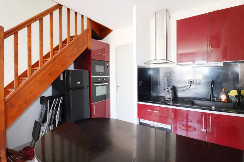Location meublée, appartement 3 pièces en duplex Conception 13005 Marseille