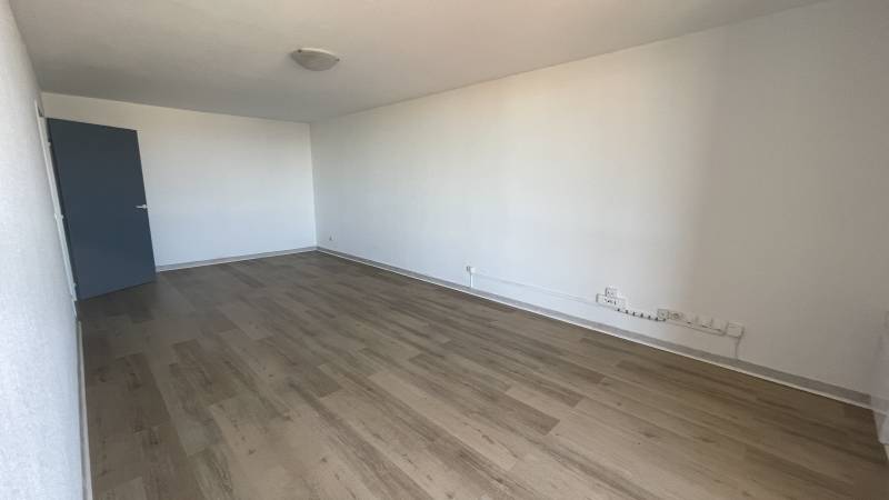 Marseille 12ème – Saint-Barnabé / Saint-Jean-du-Désert T4 lumineux avec terrasse, balcon, garage – Résidence sécurisée