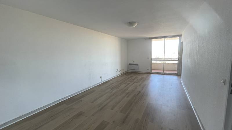 Marseille 12ème – Saint-Barnabé / Saint-Jean-du-Désert T4 lumineux avec terrasse, balcon, garage – Résidence sécurisée