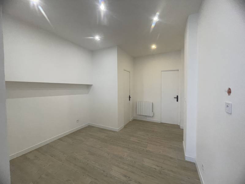 A louer Studio - 27,9 m² - 1 pièce - secteur baille 13005 Marseille 
