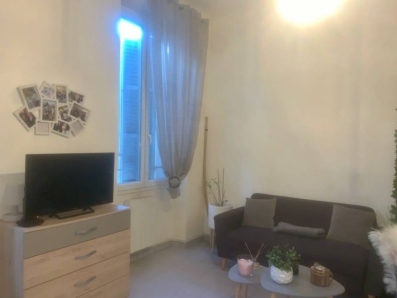 A louer Type 1 de 34 m² Chartreux 13004 Marseille