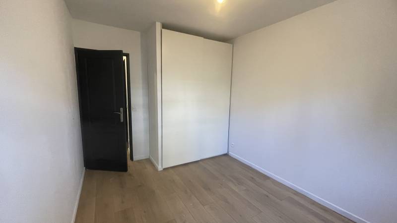 Marseille 13011 – Entre La Pomme et Les Caillols Appartement 3 pièces avec loggia – Résidence calme et familiale