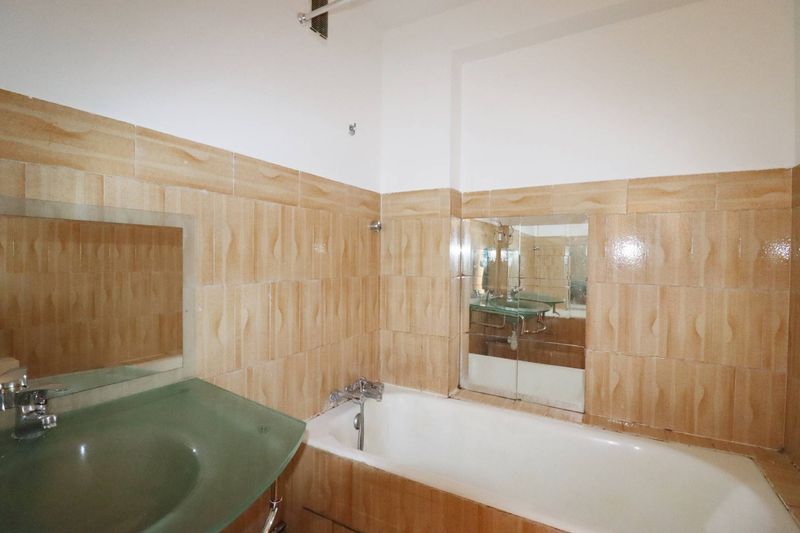 A louer appartement 3 pièces proche de la plage des catalans 13007 Marseille