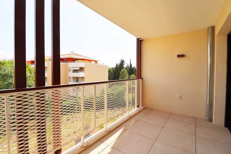 Provencia immobilier vous présente un logement 3 pièces dans une résidence neuve 13012 Marseille.