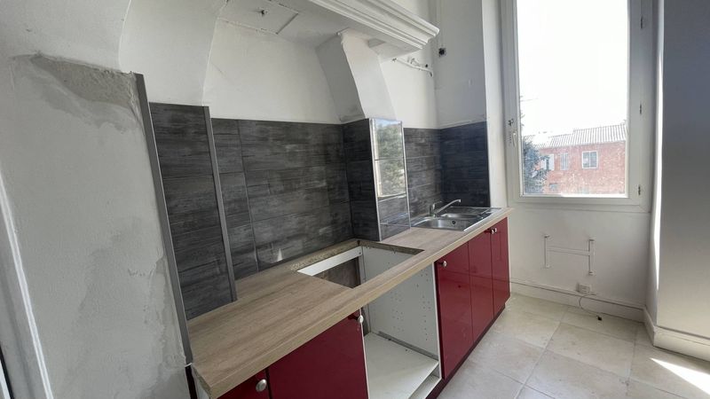 A louer Appartement 2 pièces lumineux de 40 m²  Chave 13005 Marseille