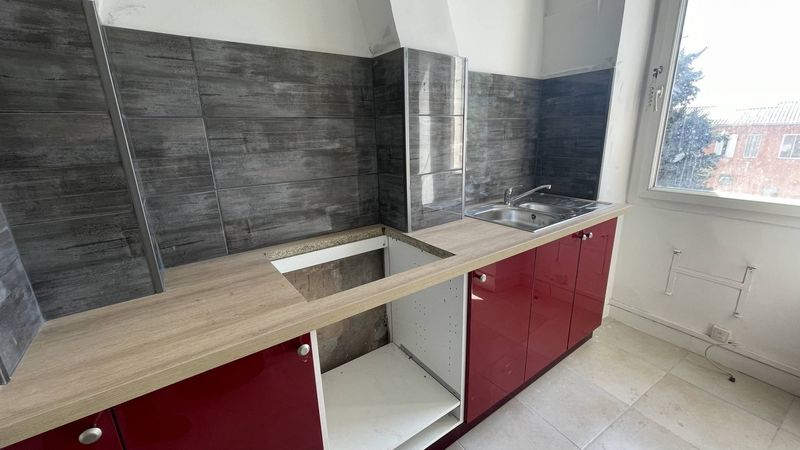 A louer Appartement 2 pièces lumineux de 40 m²  Chave 13005 Marseille