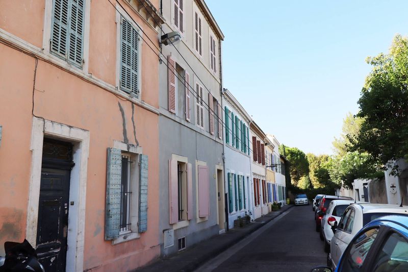 A louer studio meublé en plein cœur du village de Saint Barnabé 13012 Marseille