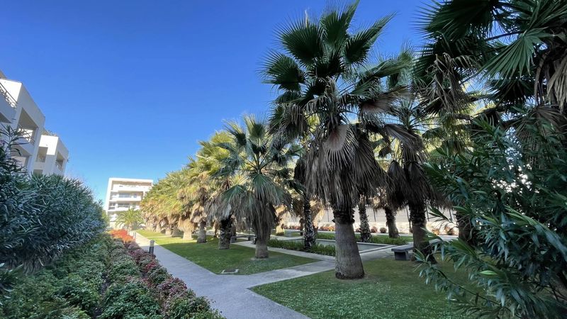 A louer dans résidence de standing appartement 3 pièces de 61 m2 en dernier étage avec terrasse et garage  en sus secteur Mazargues 13009 Marseille