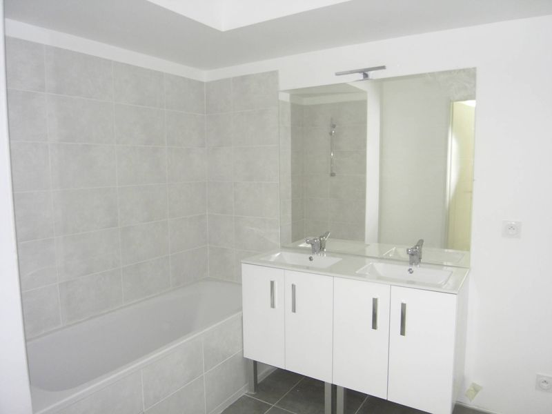 à louer appartement 3 pièces dans résidence neuve 13012 Marseille