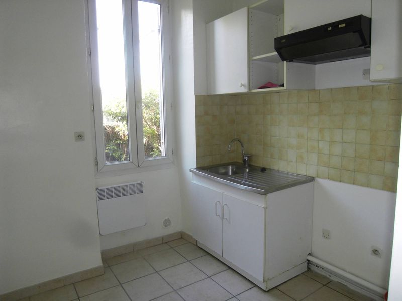 Appartement type 2 à louer à Marseille les Chartreux 4e, proche du métro