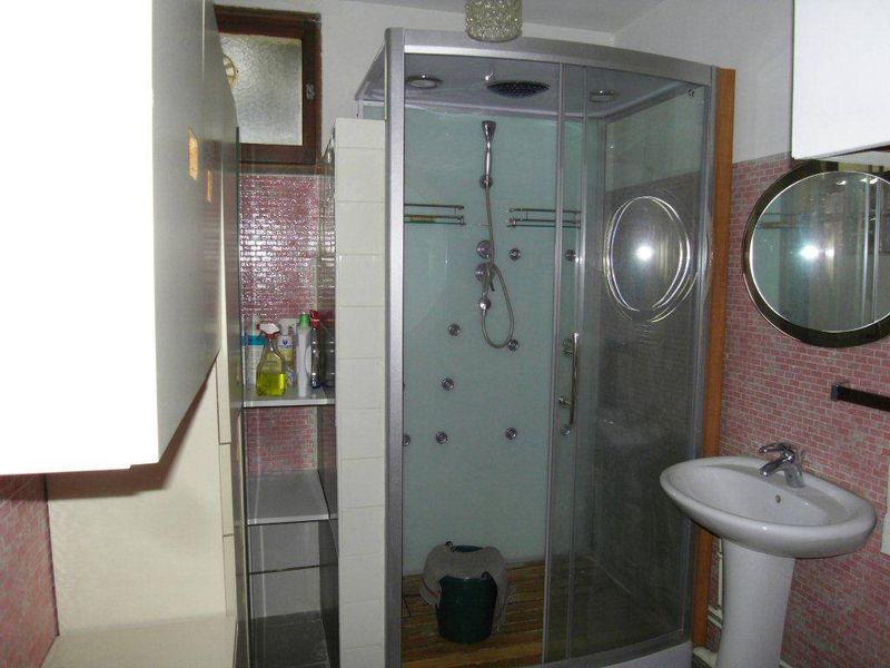 A la location Secteur Allauch/La pounche 13190  T3 de 71.74 m²