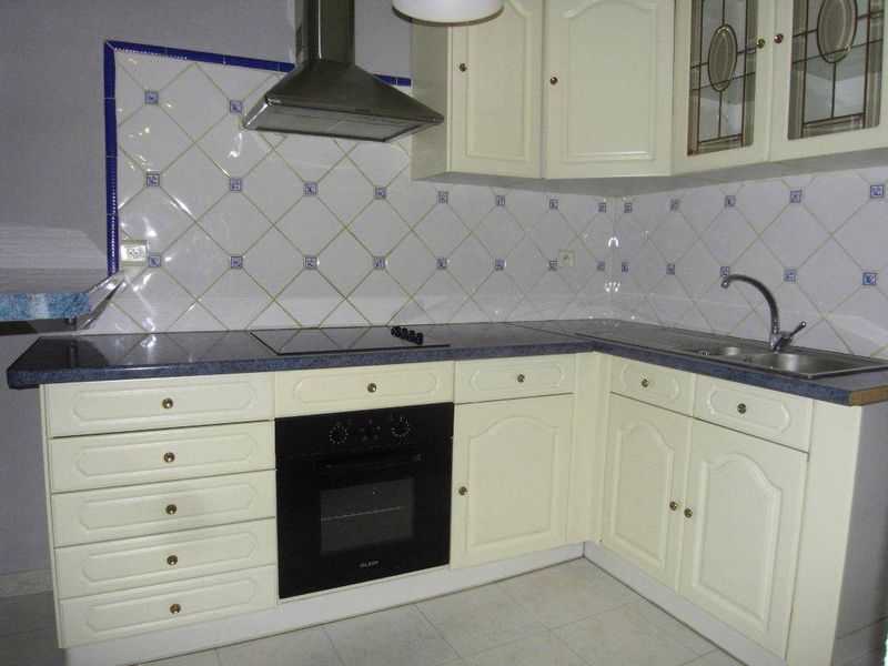 location appartement 13001 marseille 2 pièces avec cuisine aménagée