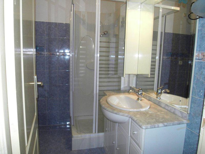 a louer appartement marseille 13001 type 2  de 30 m² proche  vieux port