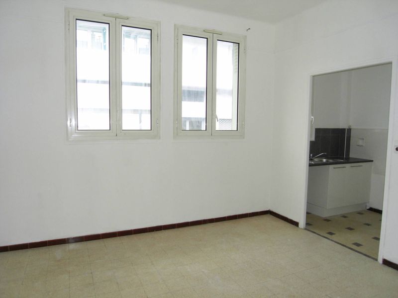 appartement à louer appartement 1 pièces avec cuisine semi séparée