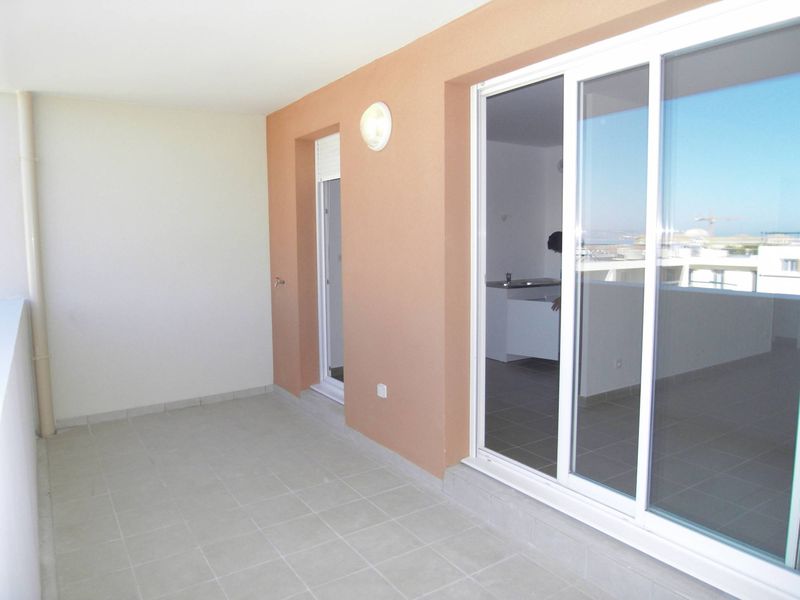 A louer Longchamp 13004 T3 de 63 m² avec terrasse, parking ET CAVE