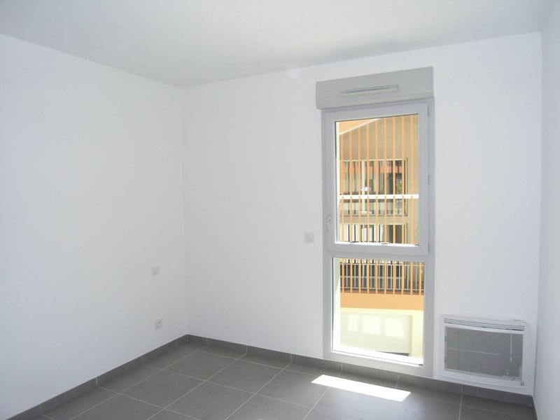 chambre avec placard de 10.16 m² A louer dans résidence neuve