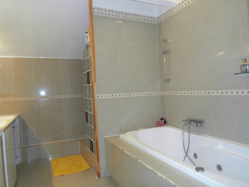 A louer duplex 3 pièces cœur du village de Bois Luzy 13012 Marseille