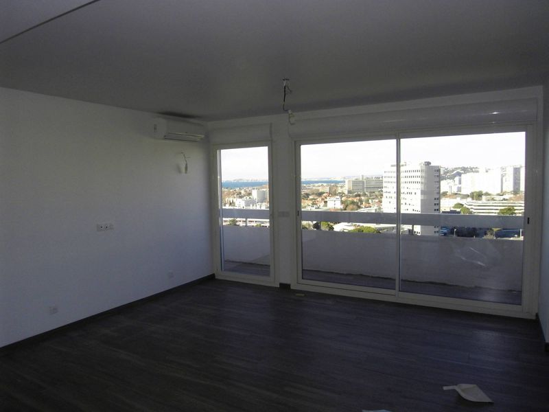 Parc la bruyere appartement 2 pièces entièrement rénové 13009 Marseille