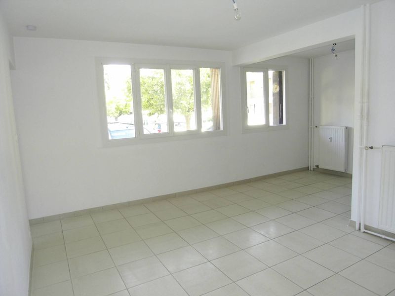 Provencia immobilier vous présente à la location un appartement 4 pièces sur le secteur d'Allauch.