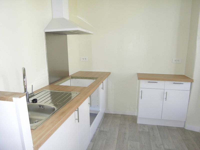 location appartement 1 pièces 30 m² environ secteur Longchamps réformés