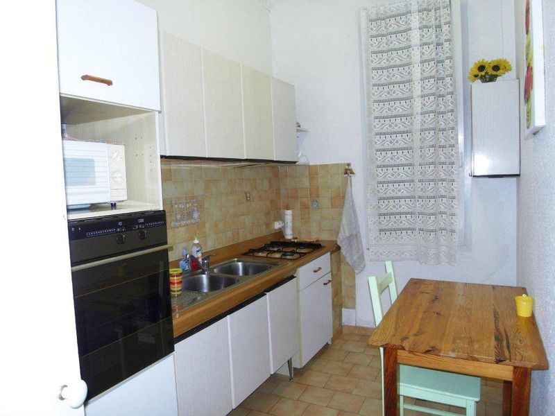 t2 à louer Marseille 13012 cuisine non équipée