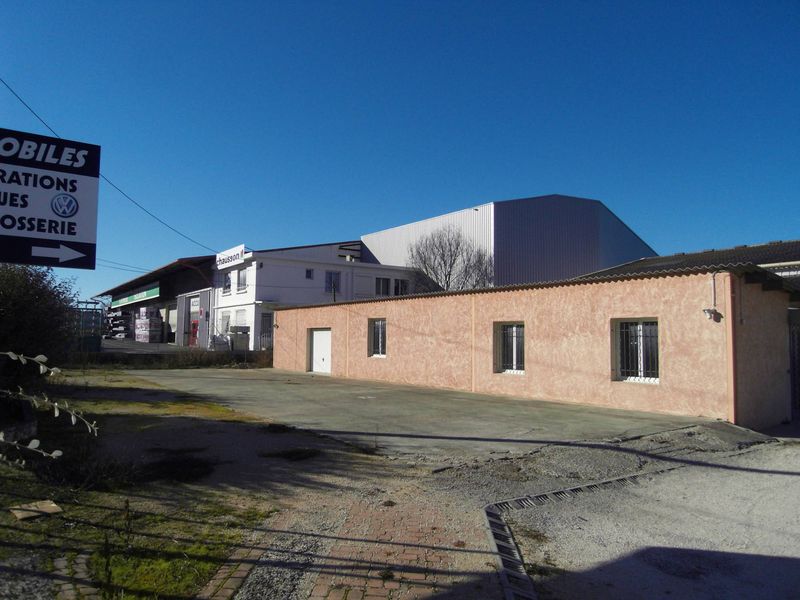 A louer à Bouc Bel Air 13320 entrepôt de 411 m²