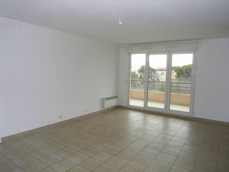 A louer  Appartement 3 pièces avec terrasse et parking Montolivet 13012 Marseille