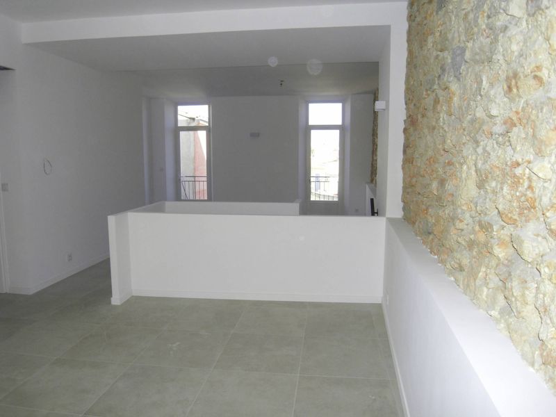 à louer appartement de 94 m² village de vauban au calme absolu au pied de notre dame de la garde 13006 Marseille