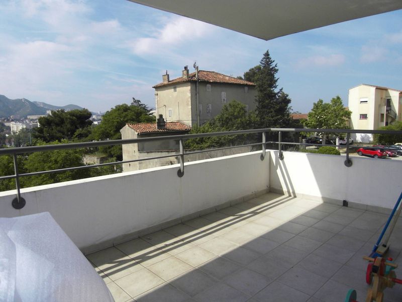 a louer type 4 85 m² avec suite parentale