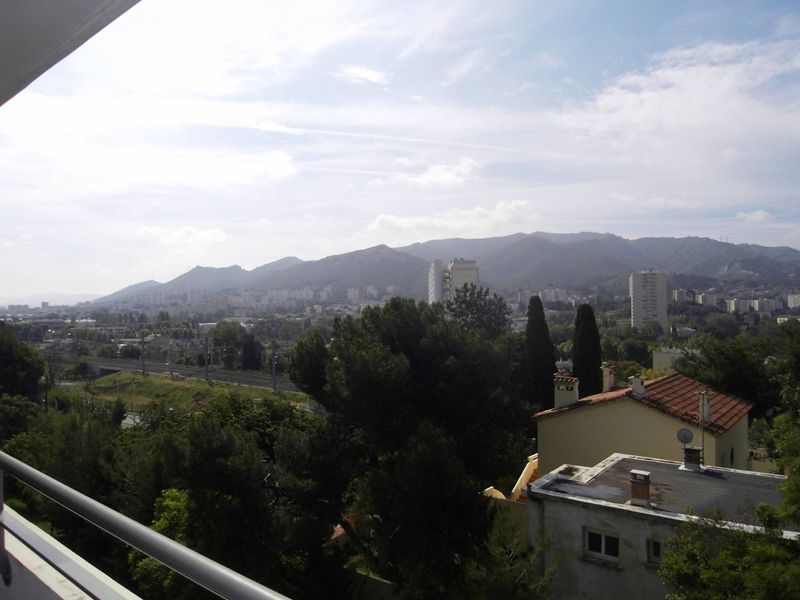 a la location appartement 13001 la pomme t4 avec terrasses