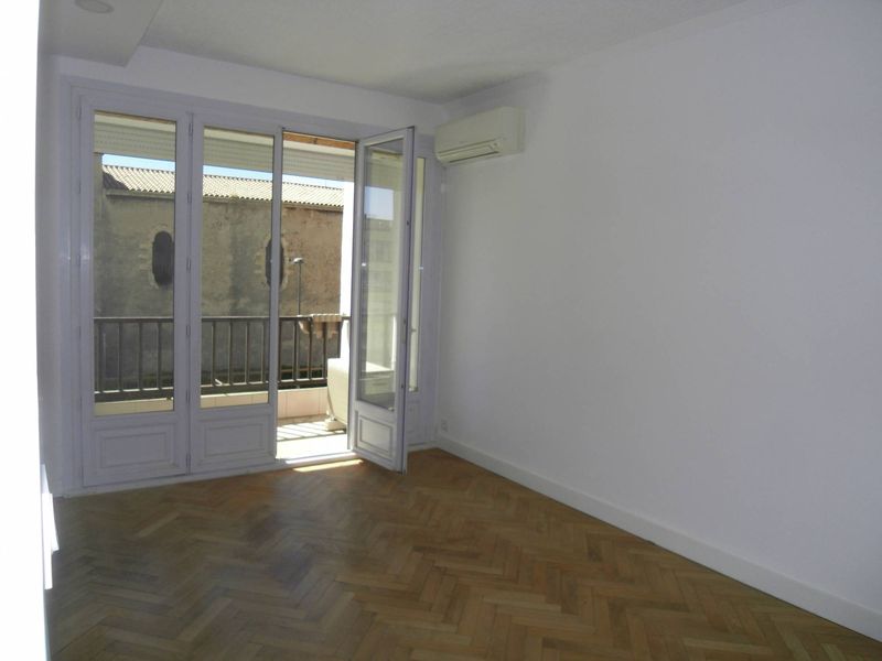 Location 2 pièces 13002 Marseille quartier Joliette - Vue Mer