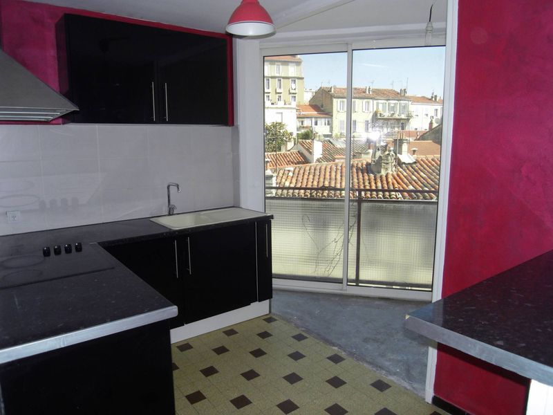 A louer Marseille 04 Bas de Montolivet T3 55 m²