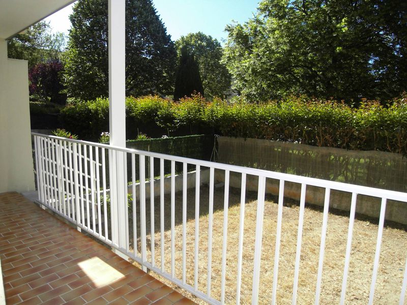 A louer Fourragère 13012 Appartement 2 pièces en rez de jardin