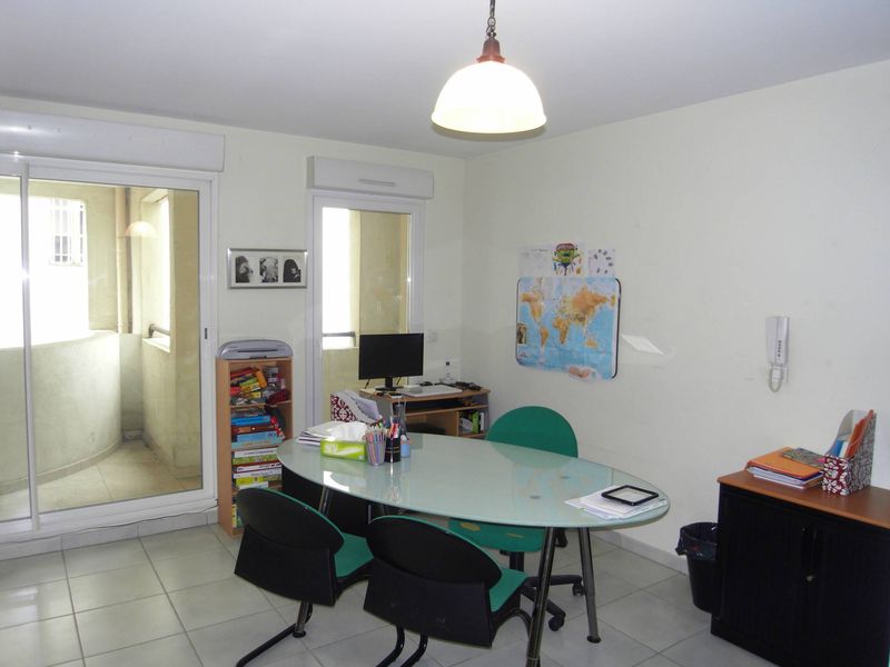 A la location Saint Barnabé 13012 Appartement 3 pièces avec terrasse