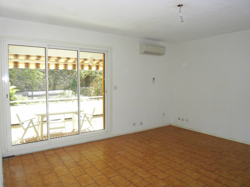 location appartement à la ciotat type 2 40 m² avec terrasse et jardin