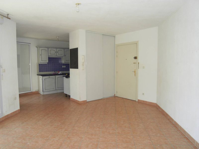 location appartement avec terrasse et parking 13014 Marseille