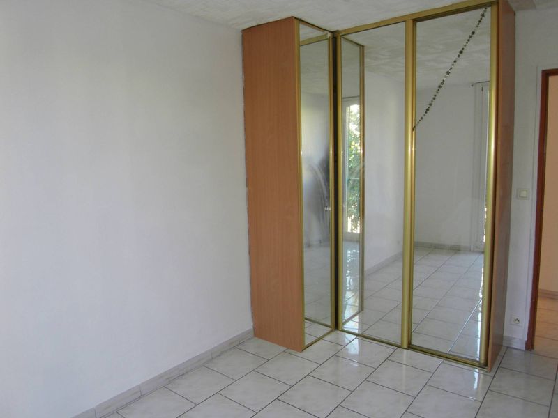 Location Marseille 13012 Bois Lemaitre appartement T3 avec cave