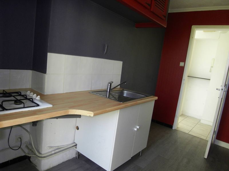 Location 13012 Saint Julien T3 51 m² vue dégagée