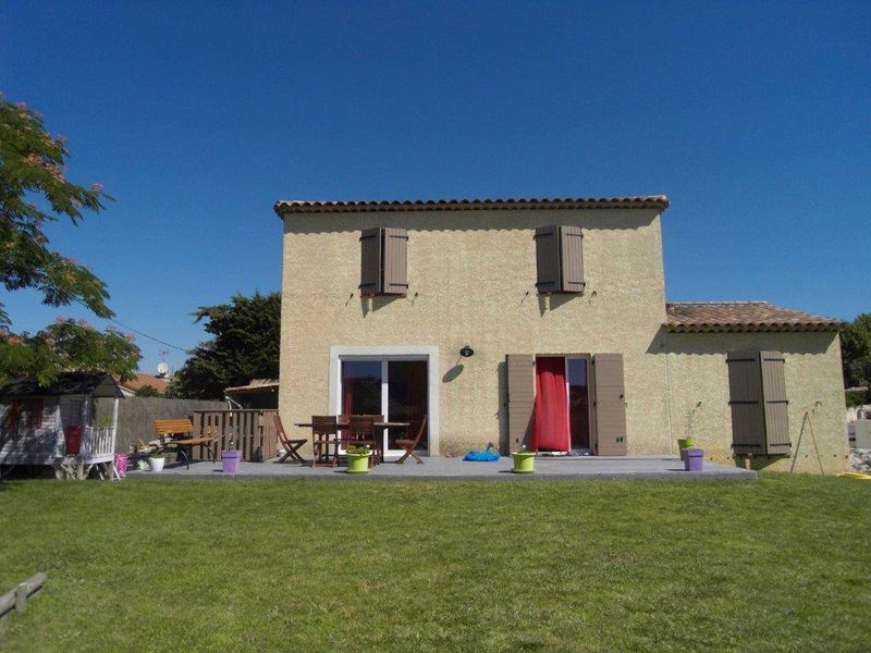 A louer Les olives 13013 Villa T5 de 116 m² avec terrain de 500 m² et garage + cave