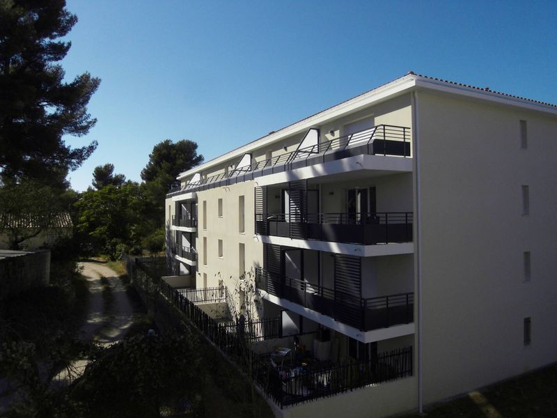 residence A louer Appartement 3 pièces avec terrasse + garage double Les accates 13011 Marseille